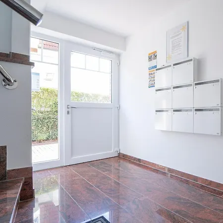Apartment Blankwasserweg 11 1