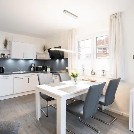 Blankwasserweg 11 1 Apartment